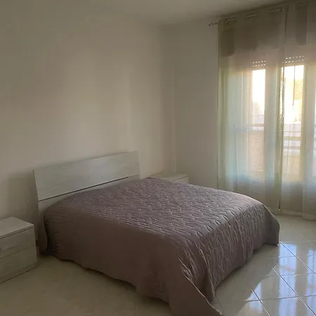 Massimo House דירה